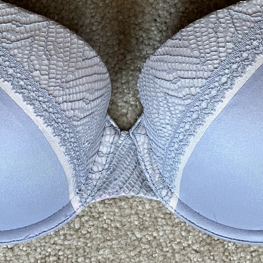 Body by Victoria's Secret Perfect Shape Lace Bra